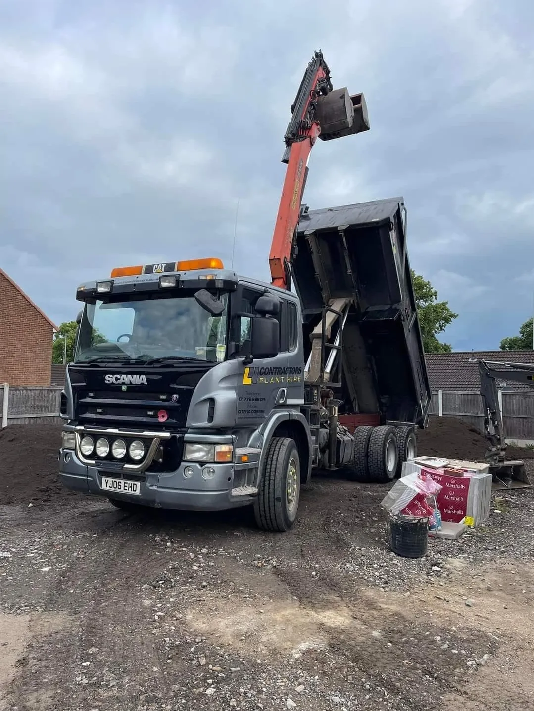 tipper grab